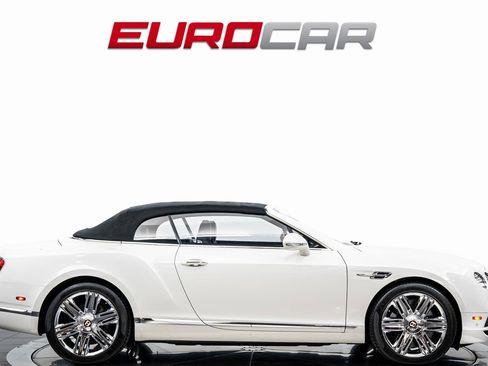 Used 2016 Bentley Continental GT image 8
