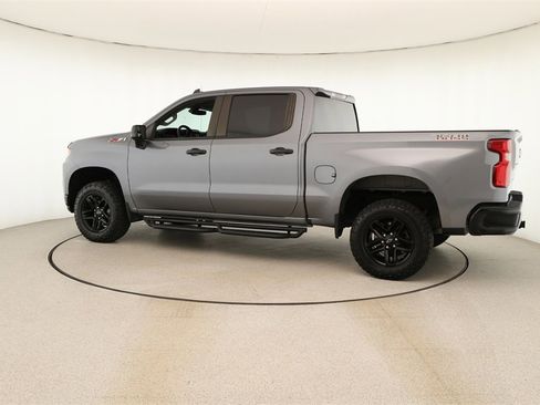 Used 2021 Chevrolet Silverado 1500 Custom Trail Boss w/ Safety Confidence Package image 3