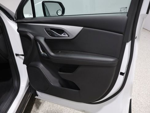 Used 2021 Chevrolet Blazer LT w/ LPO, Black Grille Bar Package image 24