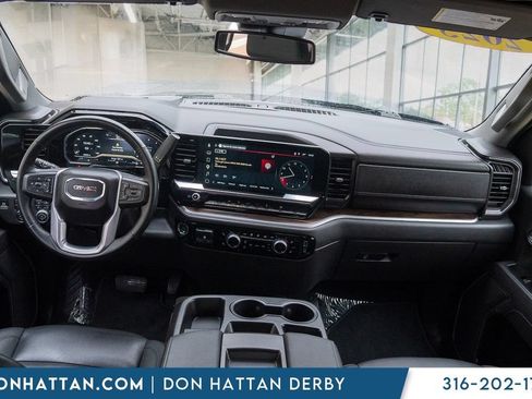 Used 2025 GMC Sierra 1500 SLT AWD/4WD image 4