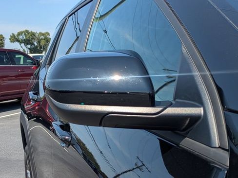 Used 2025 GMC Terrain Elevation FWD image 13