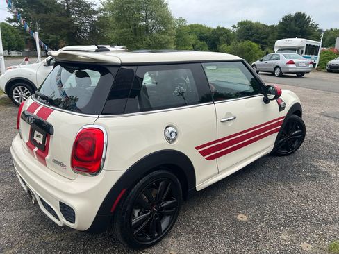 Used 2016 MINI Cooper S FWD image 5