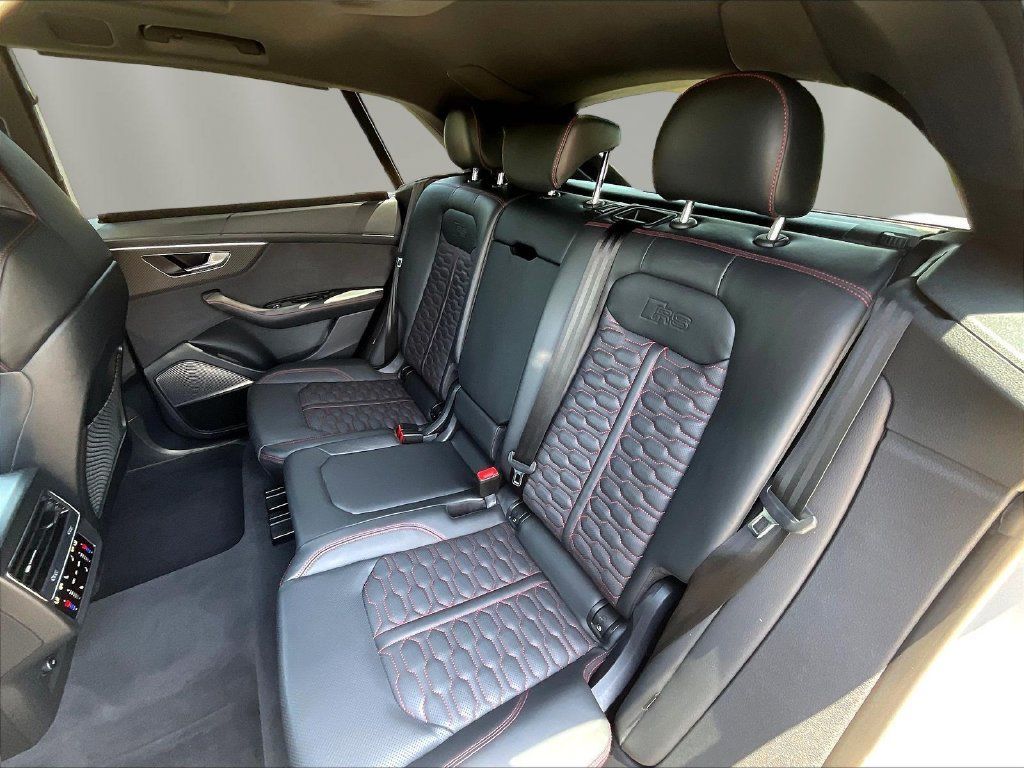 Used 2023 Audi RS Q8 AWD/4WD image 22