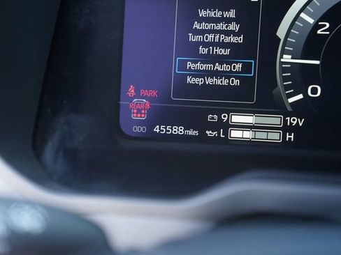 Used 2024 Toyota Sequoia Platinum AWD/4WD image 28
