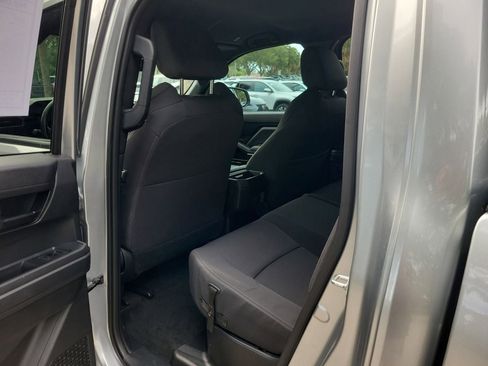 Used 2025 Toyota Tacoma SR AWD/4WD image 9