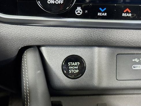 New 2026 Nissan Rogue Platinum w/ Platinum Premium Package image 18