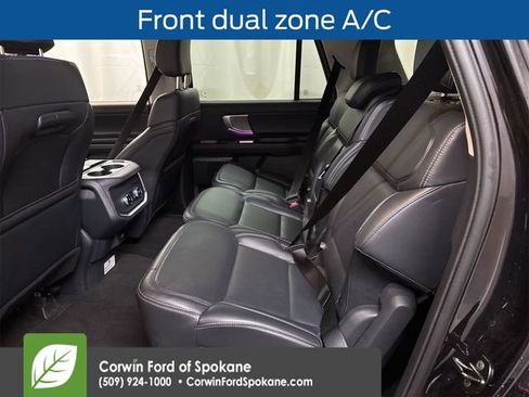 Used 2025 Ford Expedition Max Platinum image 5