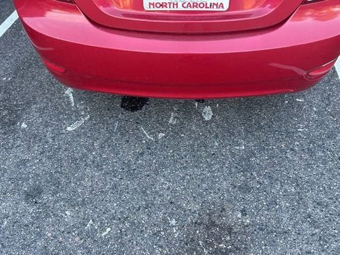 Used 2015 Hyundai Accent GLS w/ Option Group 02 image 4