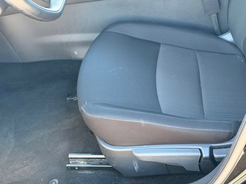 Certified 2025 Nissan Sentra SV FWD image 21