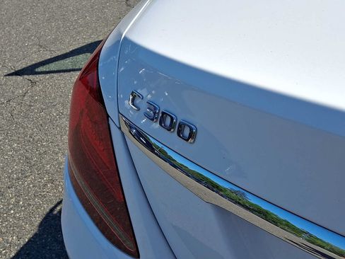 Used 2021 Mercedes-Benz C 300 4MATIC Sedan image 30