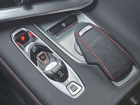 Certified 2024 Chevrolet Corvette Stingray Coupe w/ Chrome Exterior Badge Package image 22