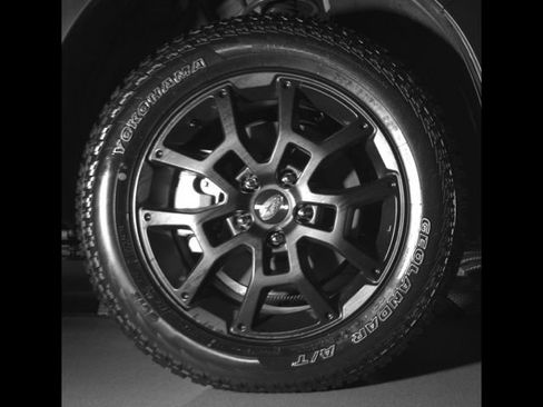 Certified 2025 Subaru Crosstrek 2.5i Wilderness AWD/4WD image 9