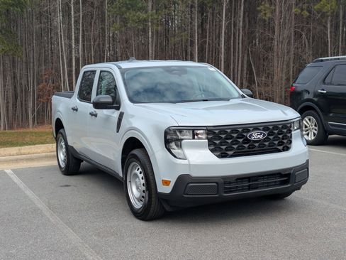 New 2026 Ford Maverick XL image 2