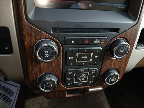 Used 2014 Ford F150 Lariat w/ Equipment Group 501A Mid image 28