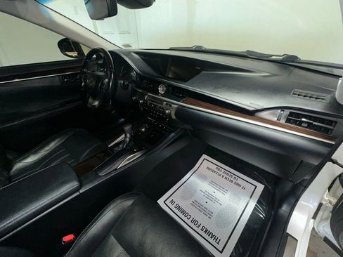 Used 2016 Lexus ES 350 image 25