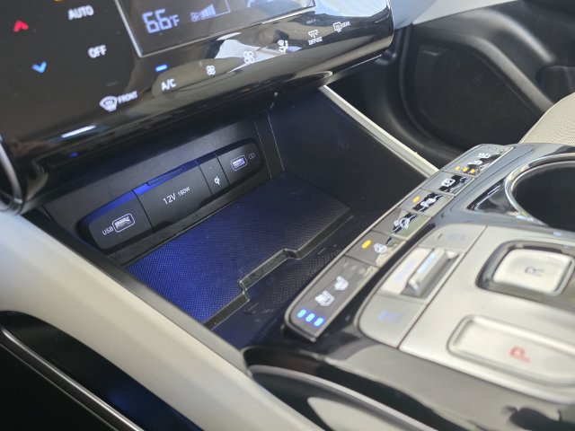 Used 2023 Hyundai Tucson Limited AWD/4WD image 27