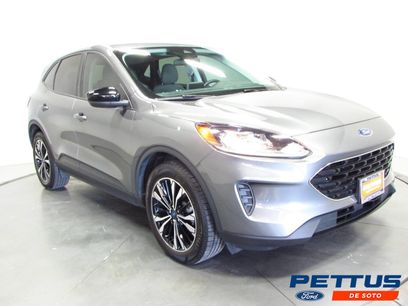 Used 2022 Ford Escape SE w/ SE Sport Appearance Package