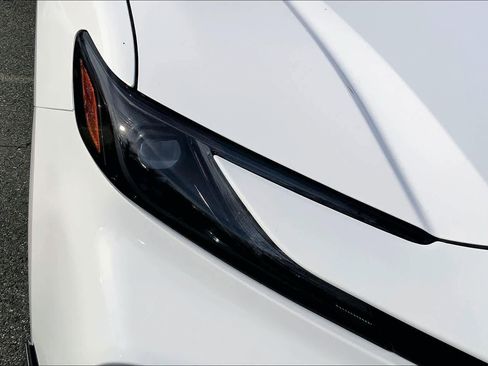 New 2026 Toyota Camry SE image 13