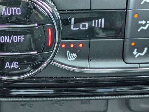 Used 2023 Buick Encore GX Select w/ Sport Touring Package FWD image 26