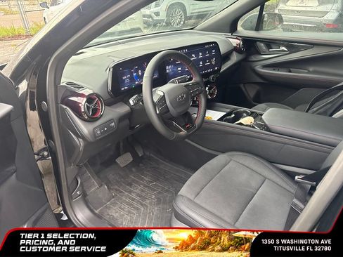 Used 2025 Chevrolet Blazer EV RS AWD/4WD image 9