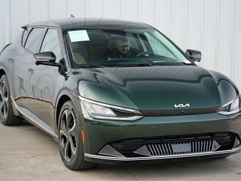 Used 2023 Kia EV6 GT-Line image 56