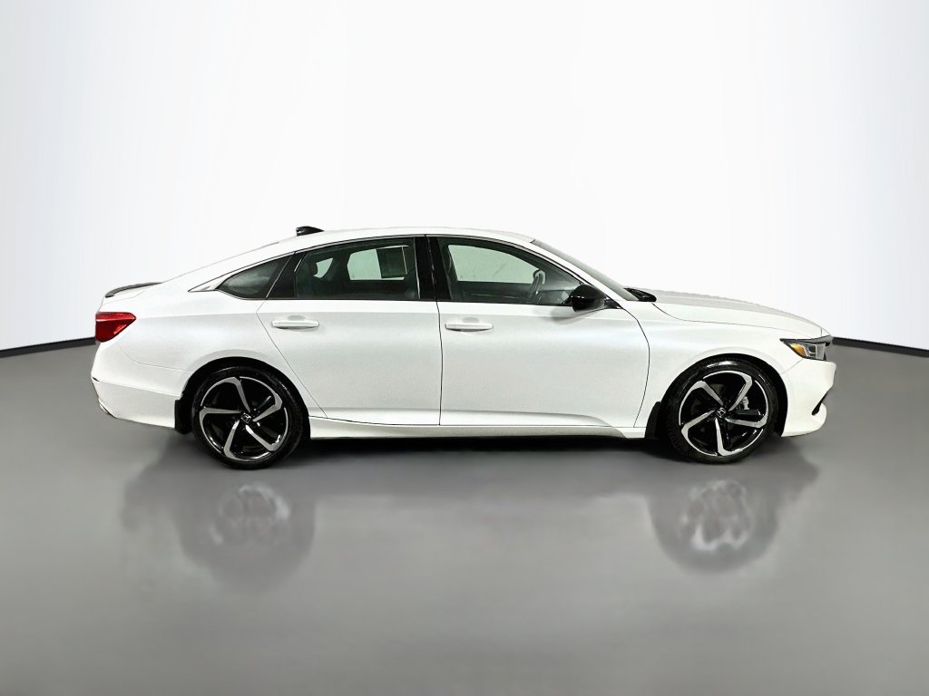 Used 2022 Honda Accord Sport image 7