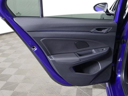 Used 2023 Volkswagen Golf R AWD/4WD image 29