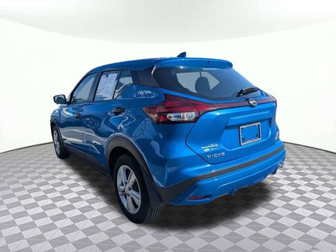 Used 2024 Nissan Kicks S FWD image 5