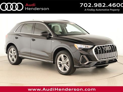 Certified 2022 Audi Q3 2.0T Premium image 1