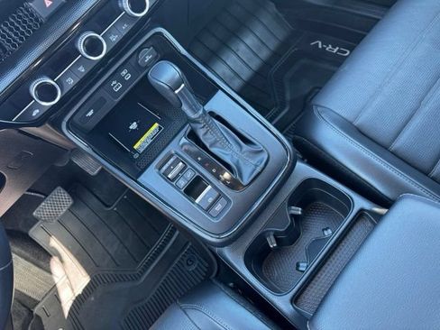 Used 2024 Honda CR-V EX-L image 16