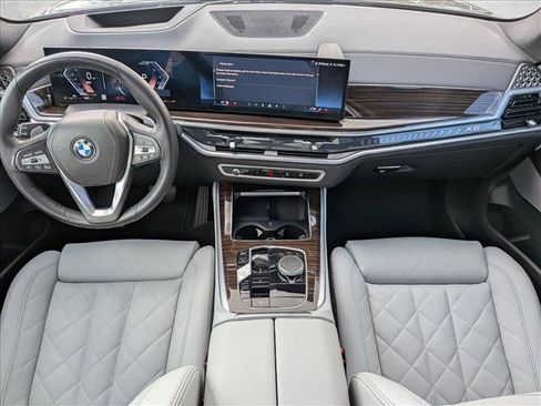 Used 2026 BMW X5 sDrive40i RWD image 18