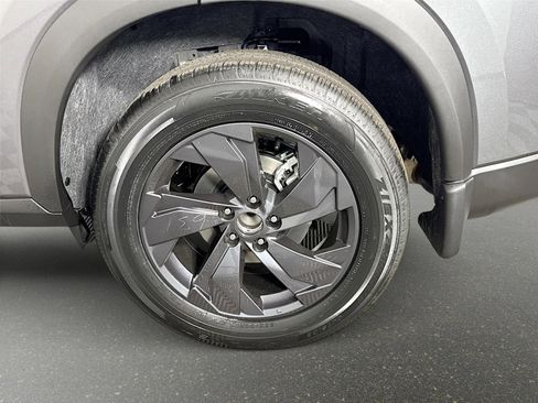 New 2026 Nissan Rogue SV FWD image 29