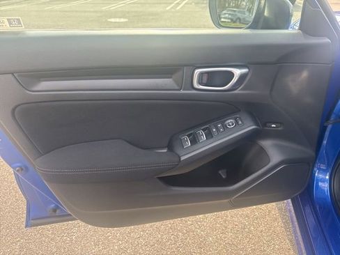 Used 2023 Honda Civic Sport image 22