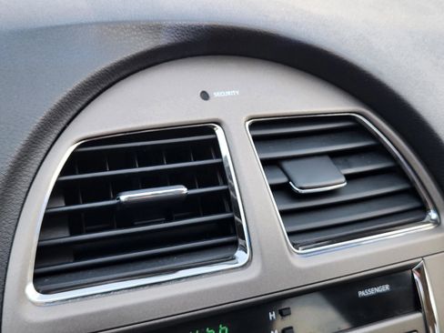 Used 2011 Lexus ES 350 image 20