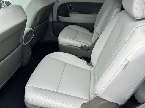 New 2026 Hyundai Palisade Limited FWD image 21