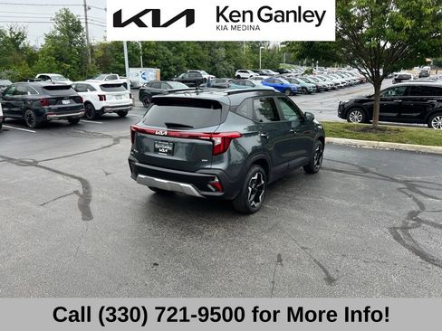 Used 2025 Kia Seltos S AWD/4WD image 11