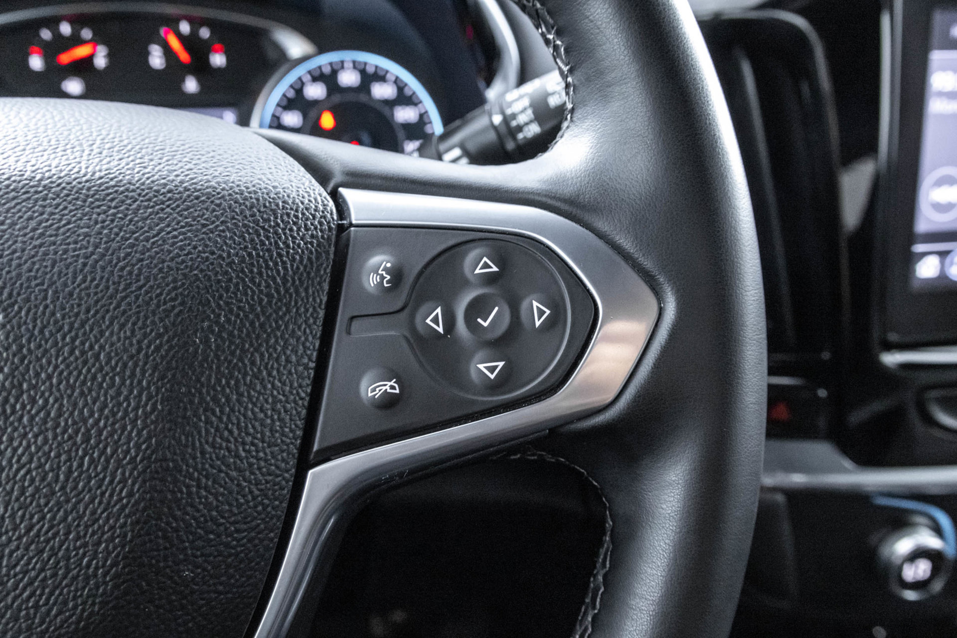 Certified 2023 Chevrolet Traverse LT AWD/4WD image 27