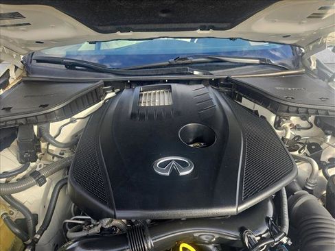 Used 2017 INFINITI Q60 2.0t w/ Premium Plus Package 2.0T image 22