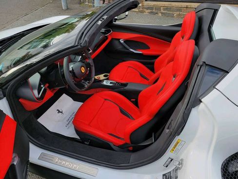 Used 2024 Ferrari 296 GTS RWD image 7