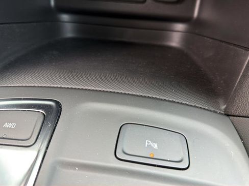 Used 2024 Chevrolet Equinox LT image 29