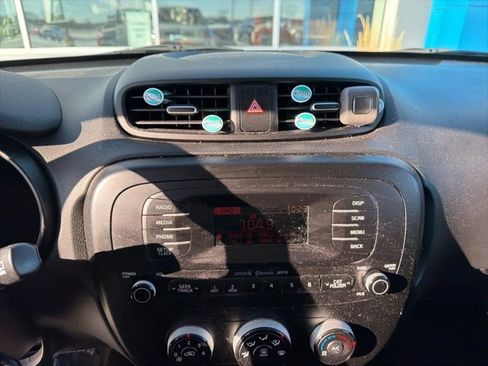 Used 2016 Kia Soul image 7
