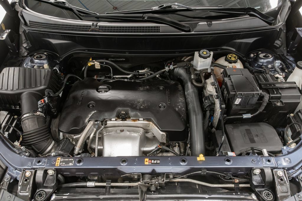 Used 2019 Chevrolet Equinox Premier AWD/4WD image 3