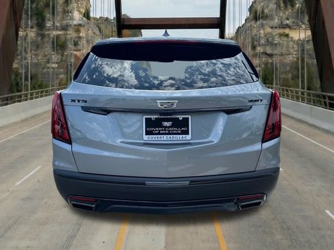 New 2026 Cadillac XT5 Premium Luxury w/ LPO, ONYX Package FWD image 8