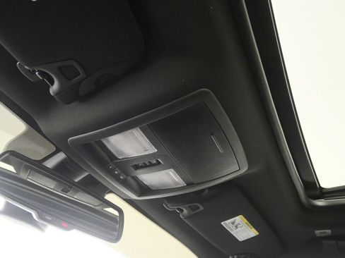 Used 2021 Dodge Challenger R/T Scat Pack image 19