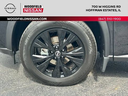 Certified 2023 Nissan Rogue SV w/ SV Premium B Package AWD/4WD image 8