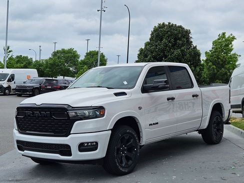 New 2026 RAM 1500 Big Horn AWD/4WD image 3