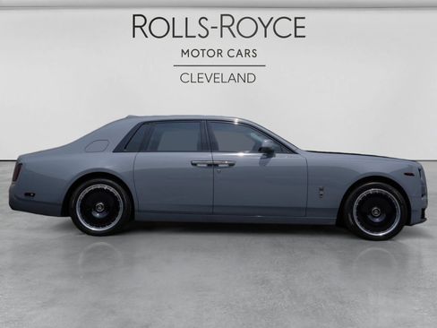 Certified 2024 Rolls-Royce Phantom Sedan w/ The Phantom Package RWD image 10