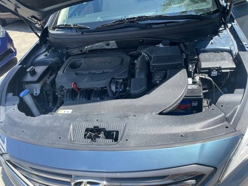 Used 2016 Hyundai Sonata SE FWD image 14