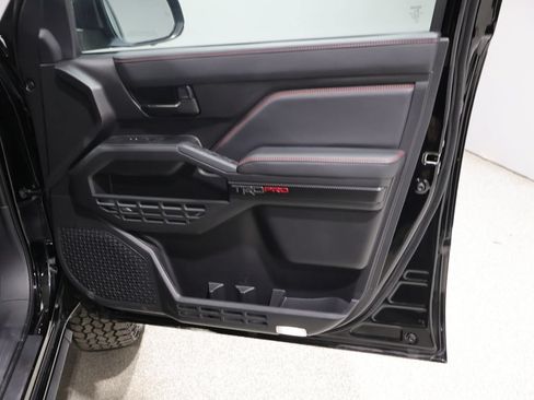 Used 2025 Toyota Tacoma TRD Pro AWD/4WD image 22