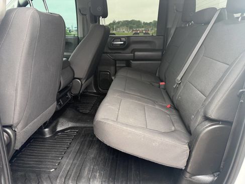 Used 2022 GMC Sierra 2500 Pro w/ Convenience Package image 26